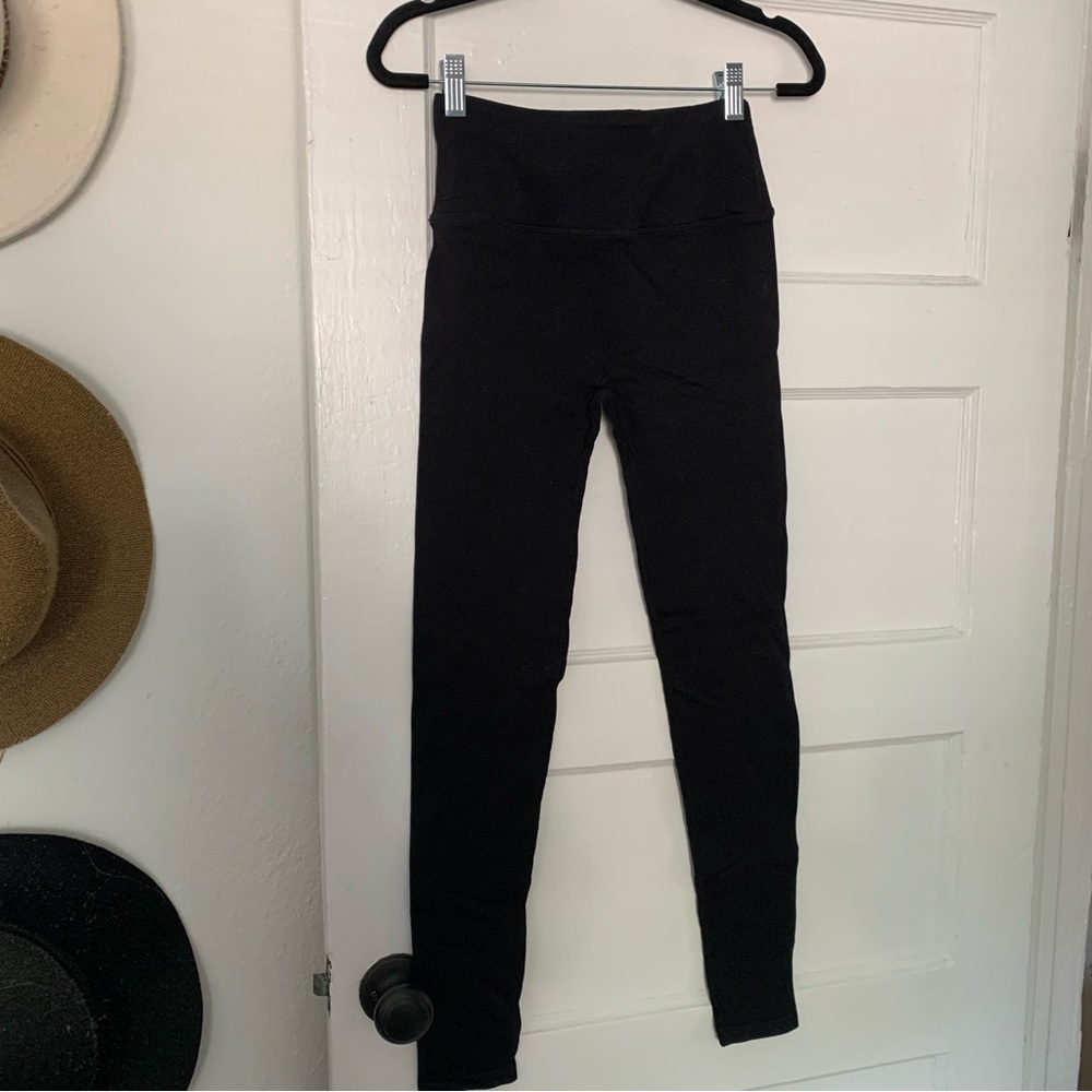 Fabletics High-Waisted Seamless Rib Leggings